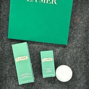🎉Last Deal 🎉La Mer Green and White Skincare Collection